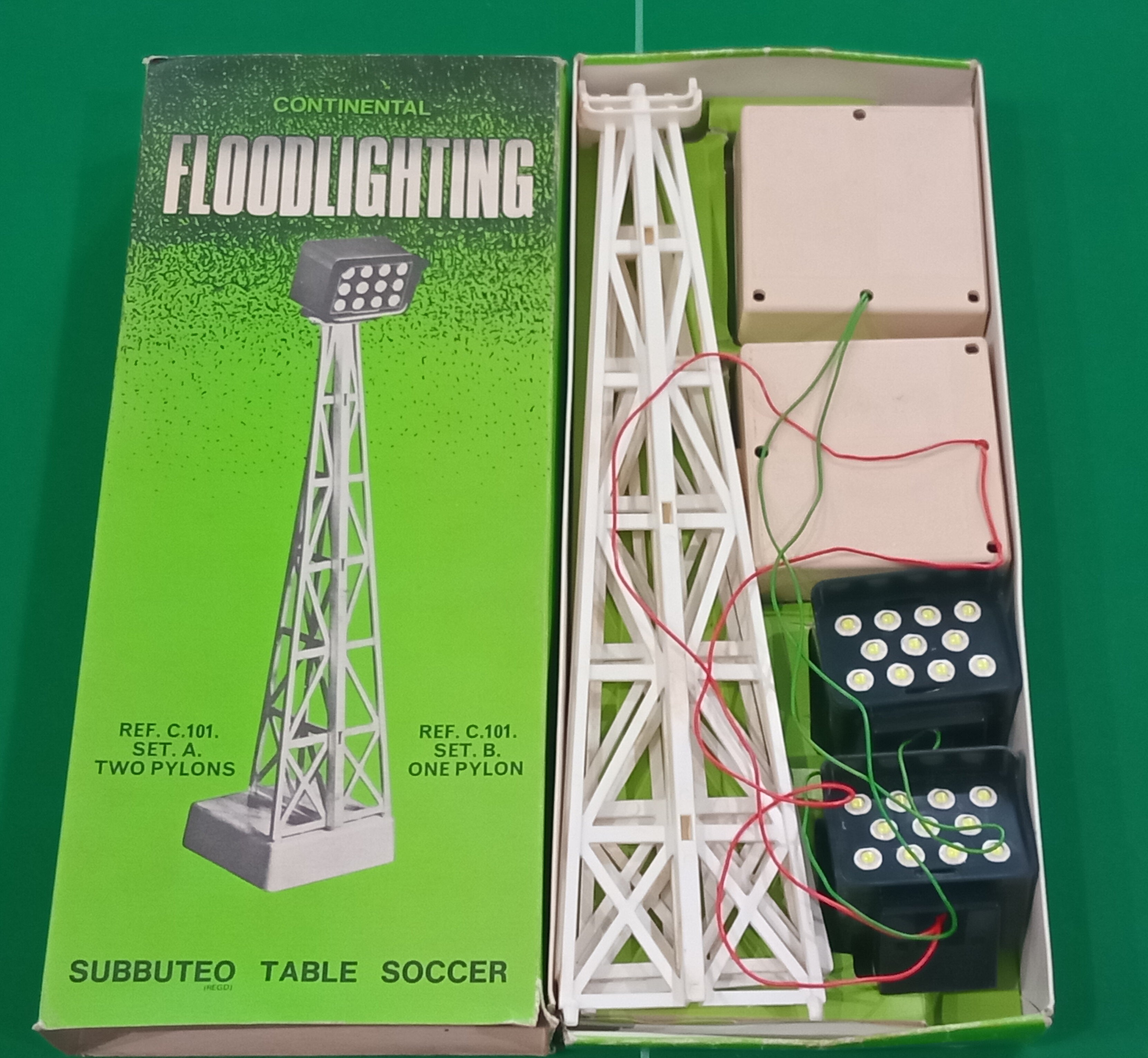 Subbuteo coppia riflettori stadio C101 - SET A