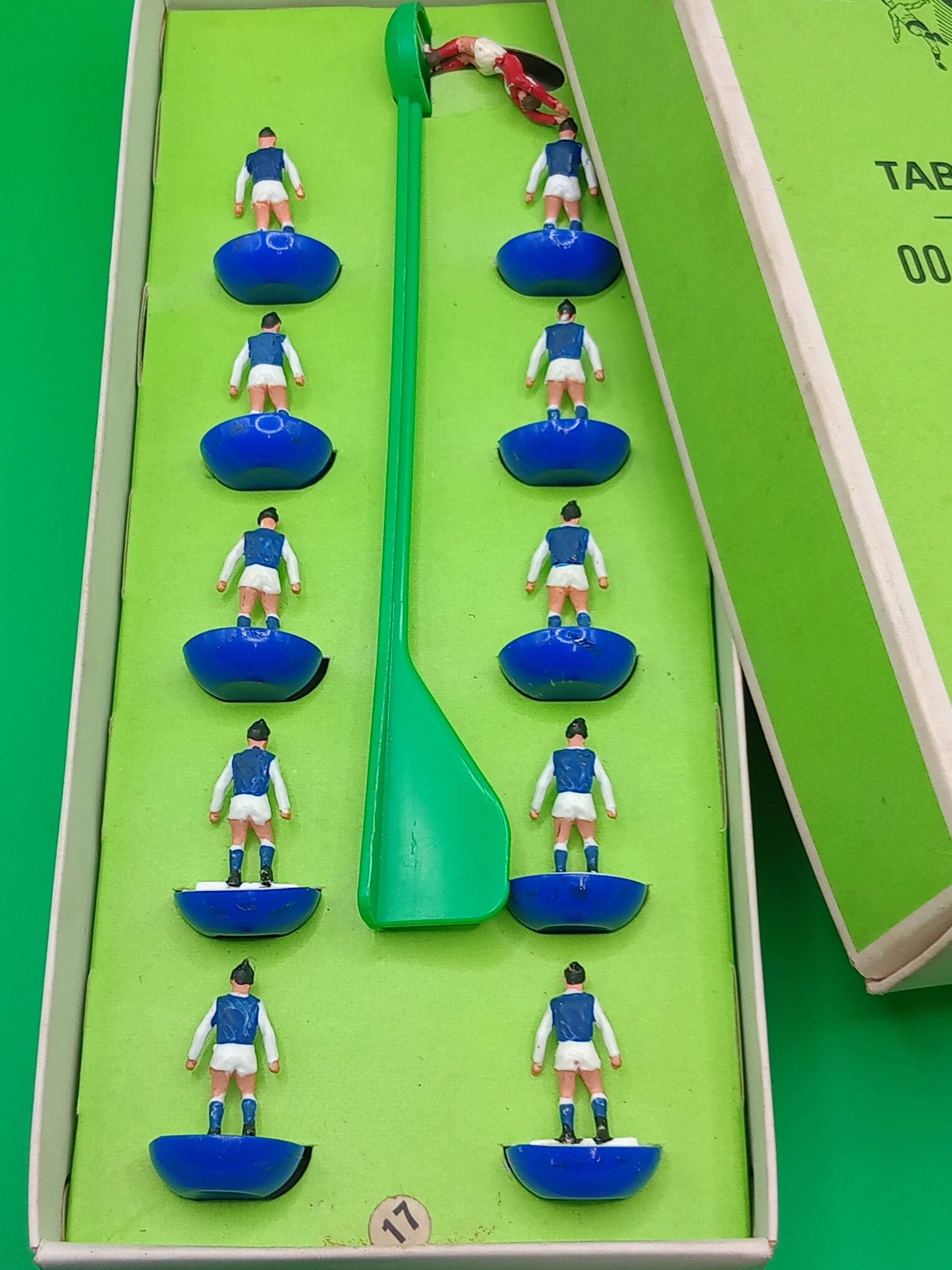 Subbuteo squadra hw Brighton ref. 17