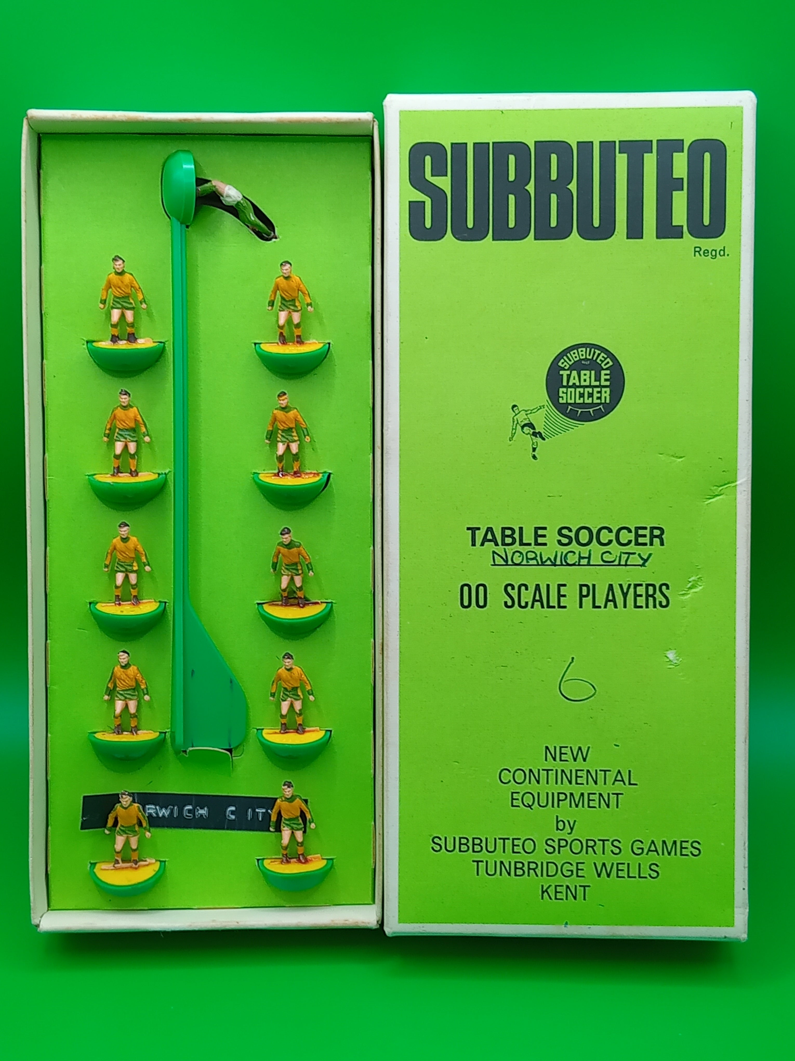 Subbuteo squadra hw Norwich ref. 28
