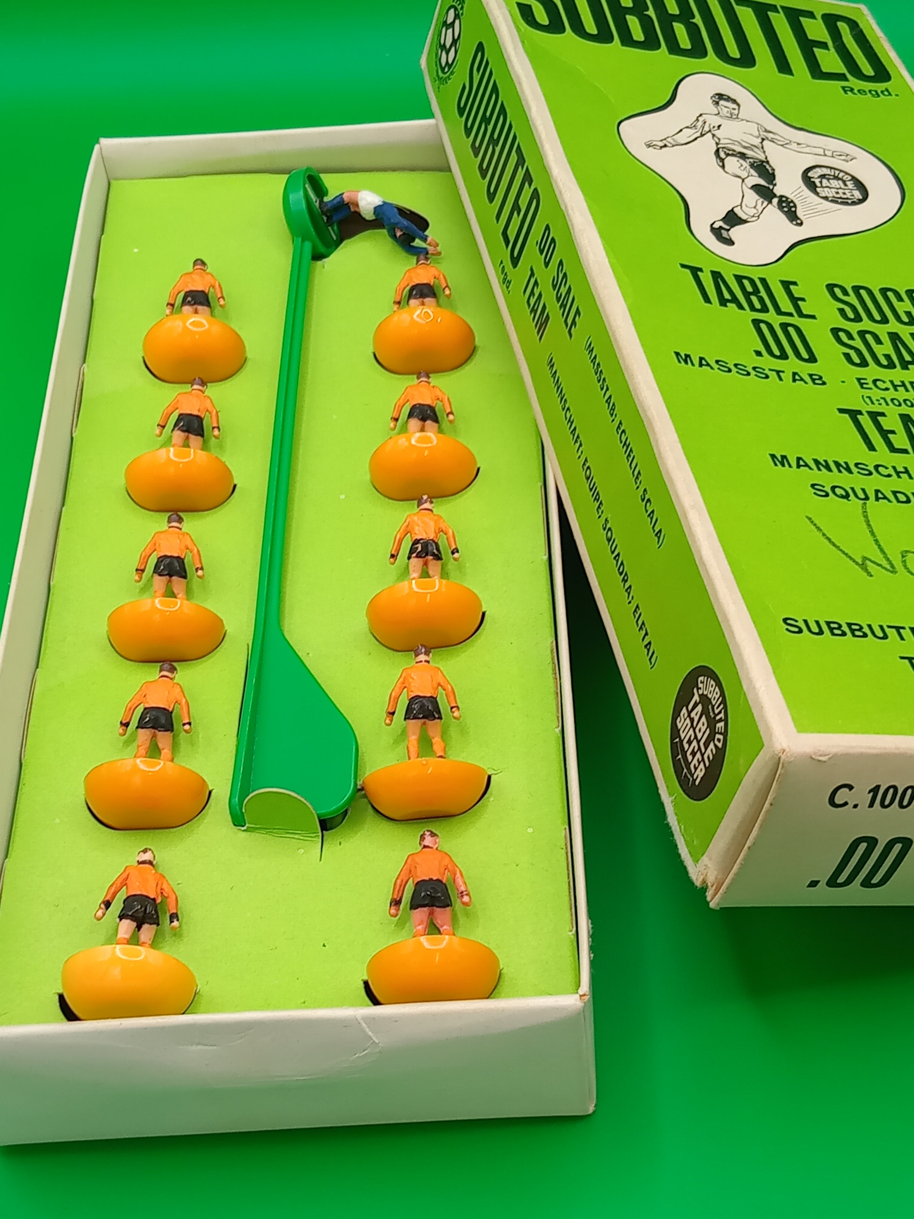 Subbuteo squadra hw Wolves ref. 77