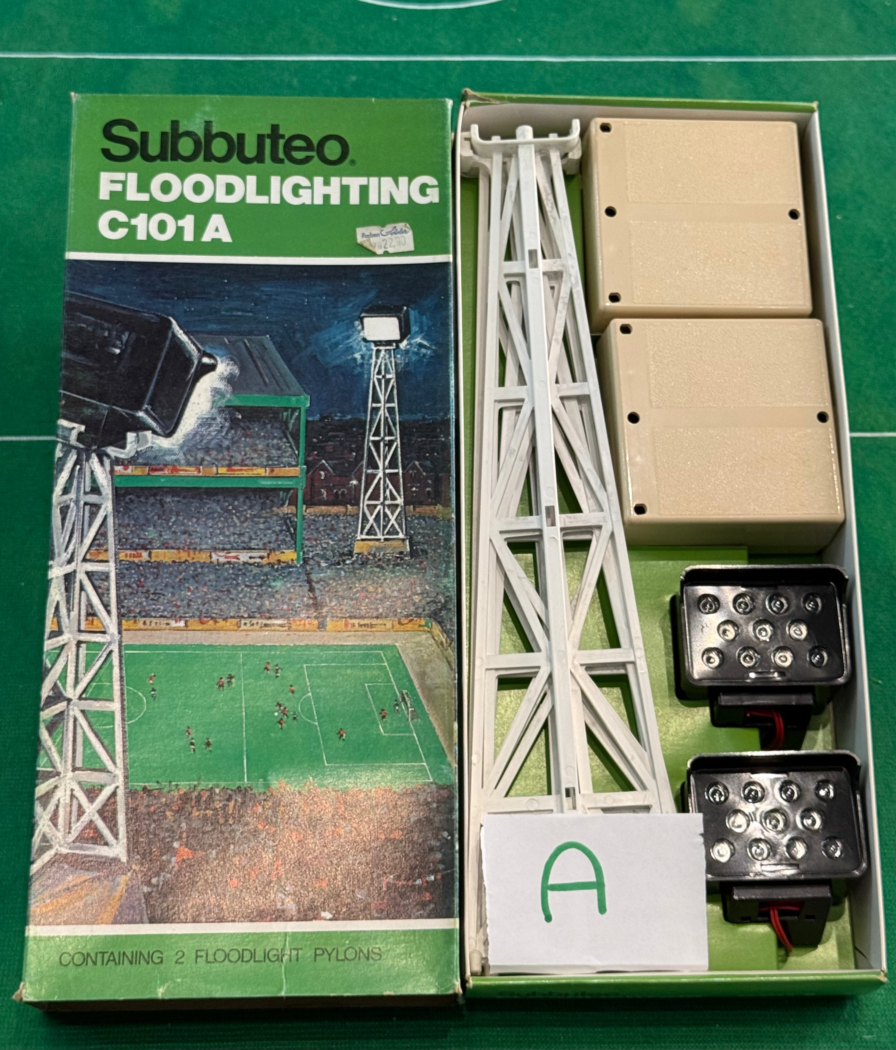 Subbuteo coppia Riflettori stadio C101 Set A - A