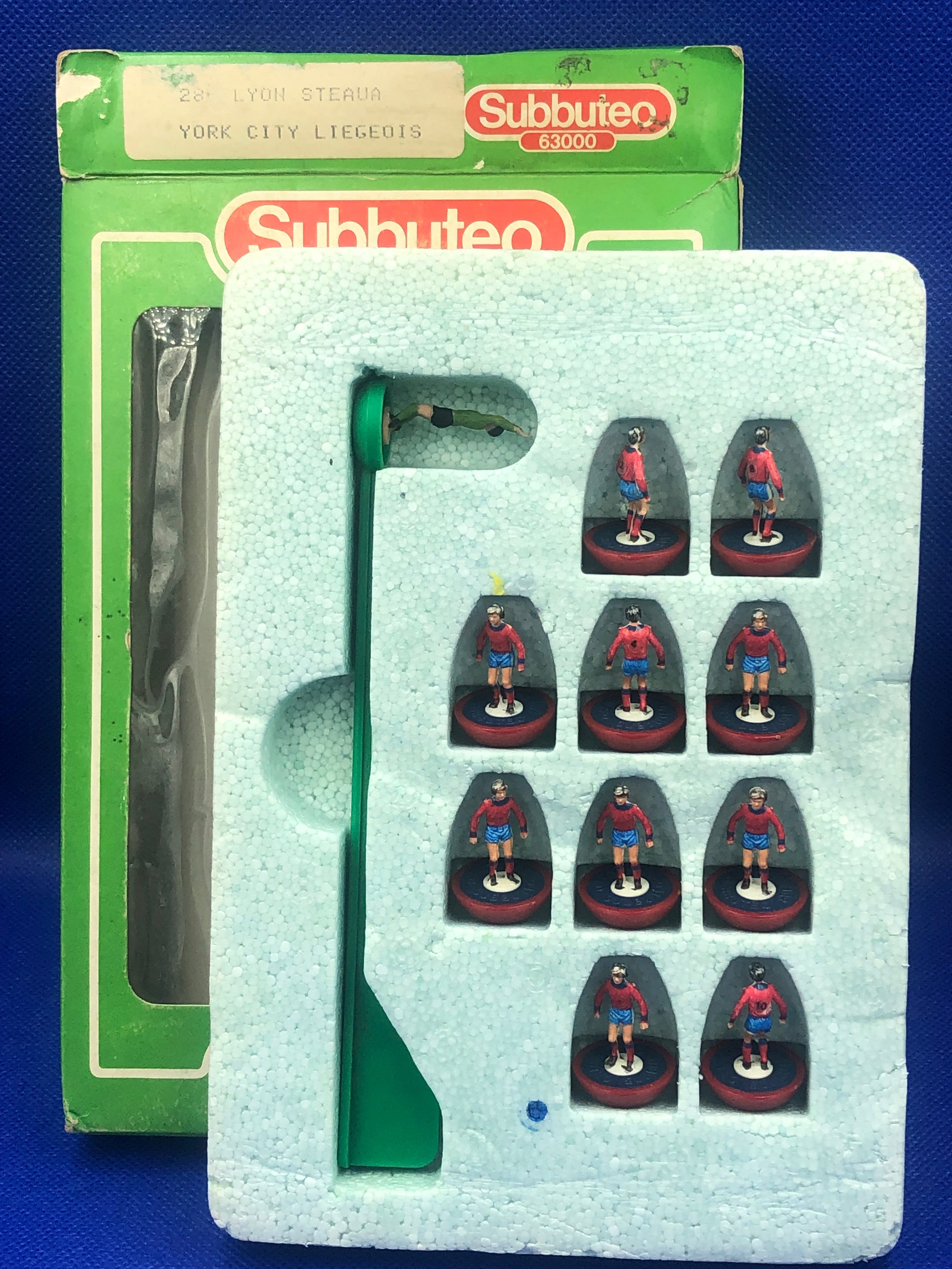 Subbuteo squadra base LW Steaua Bucarest ref 286